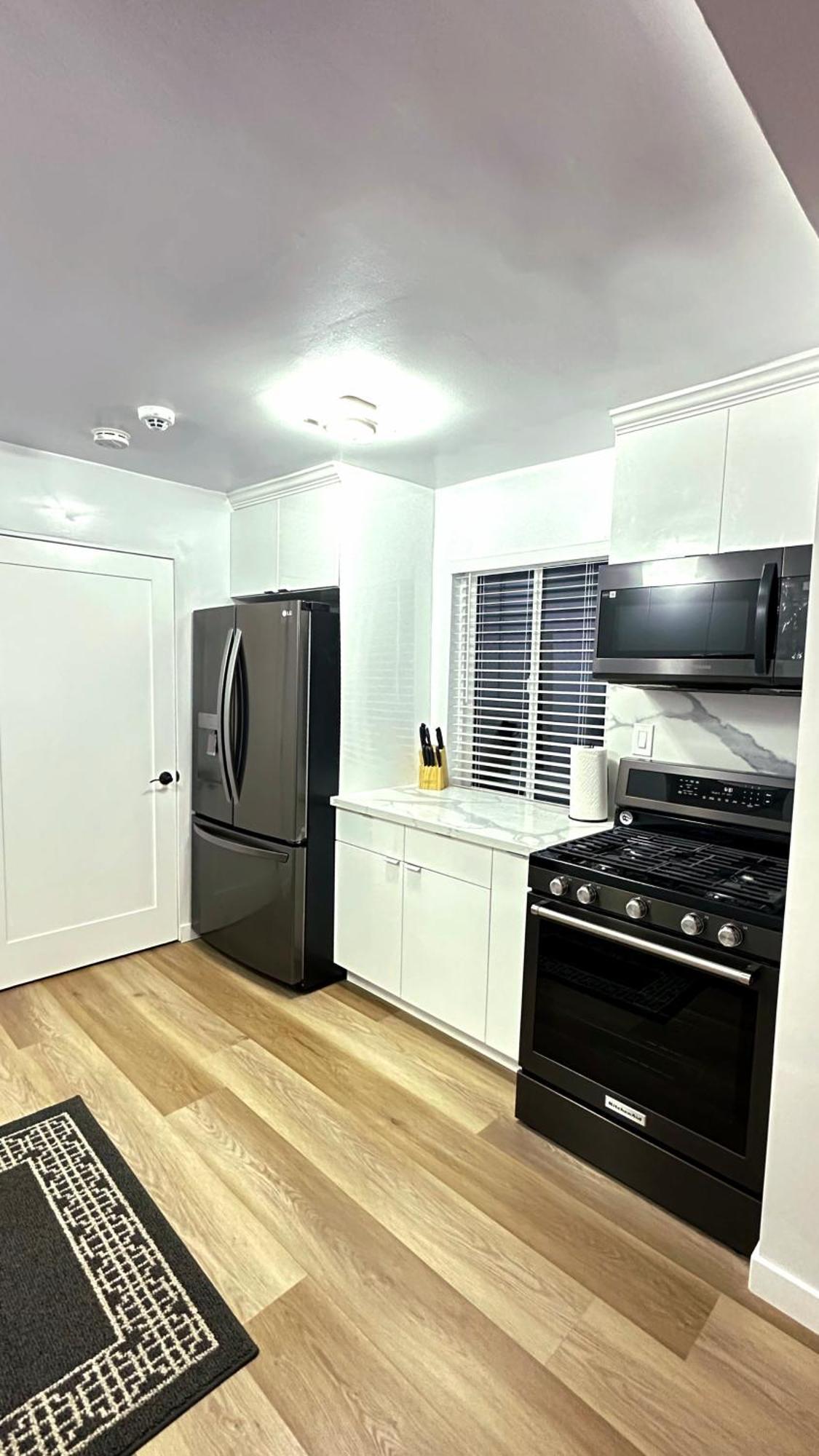 Modern 2Br Stylish & Cozy Unit Bed & Breakfast Los Angeles Dış mekan fotoğraf