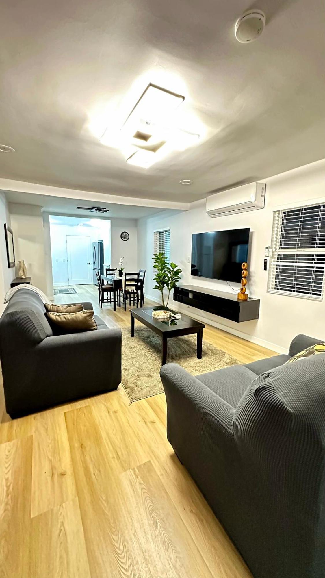 Modern 2Br Stylish & Cozy Unit Bed & Breakfast Los Angeles Dış mekan fotoğraf