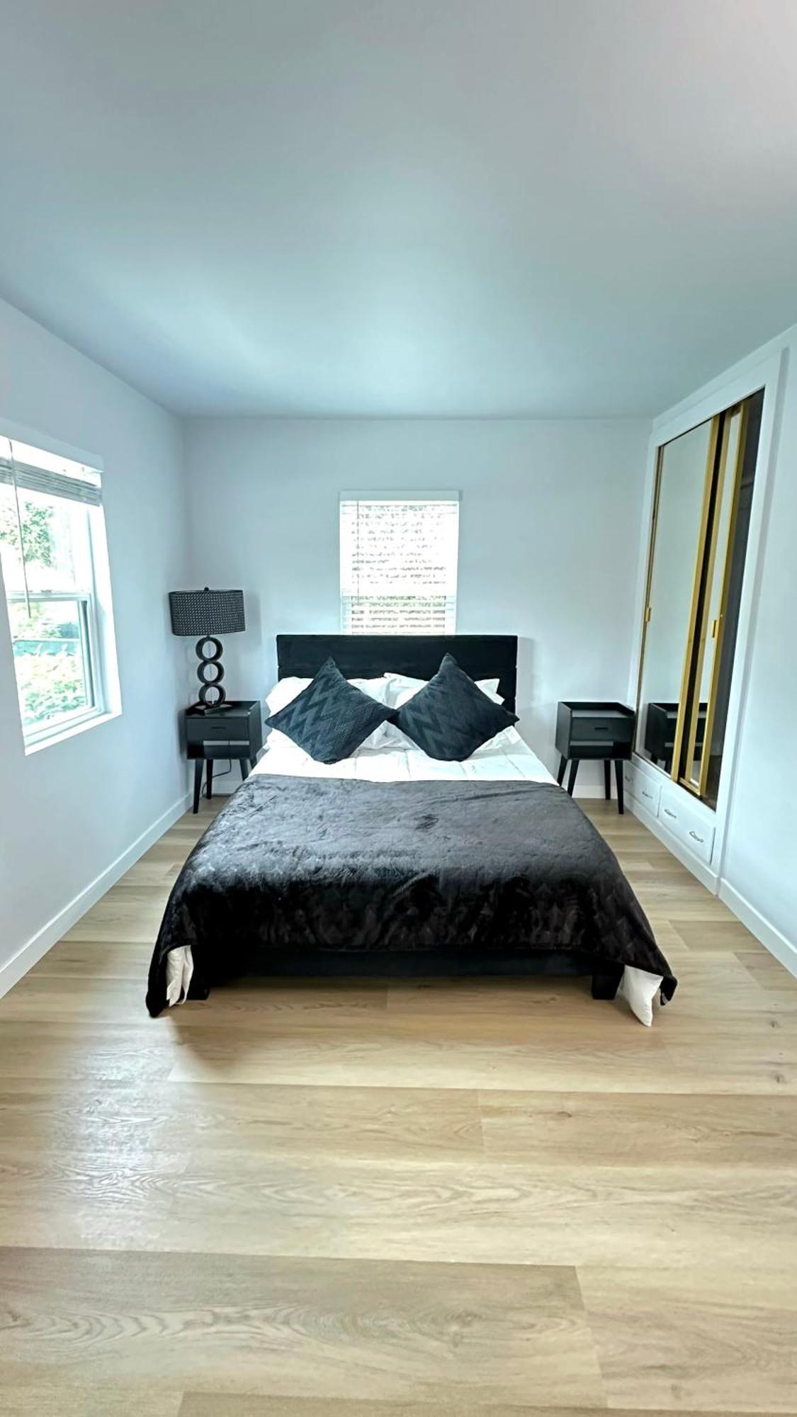Modern 2Br Stylish & Cozy Unit Bed & Breakfast Los Angeles Dış mekan fotoğraf