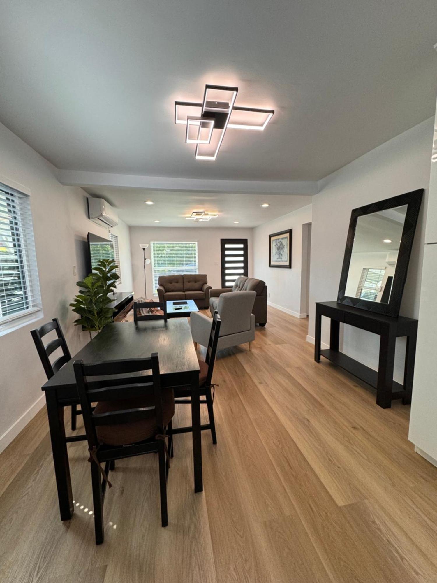 Modern 2Br Stylish & Cozy Unit Bed & Breakfast Los Angeles Dış mekan fotoğraf